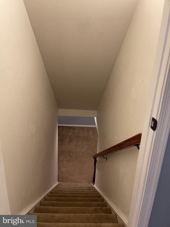 Building Photo - 9229 Wainwright Ln