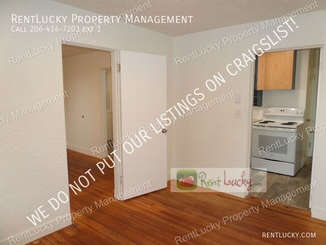 Building Photo - 2116 NE 85th St