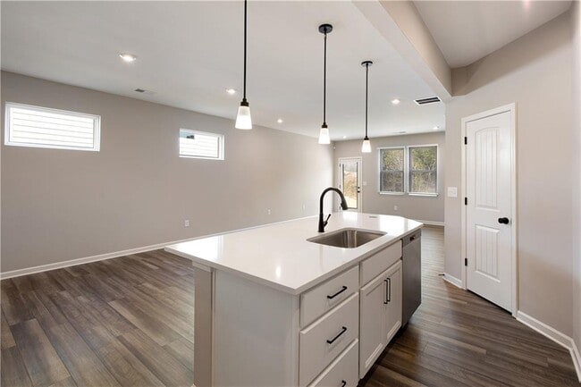 Building Photo - 29 Gold Dust