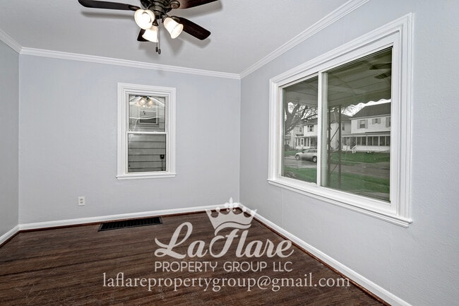 Building Photo - 4456 N Haven Ave