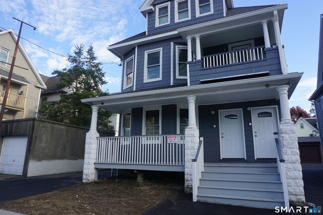 Building Photo - 361 Gregory St