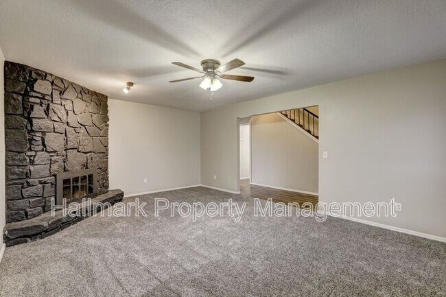 Building Photo - 816 N Briarcliff Dr