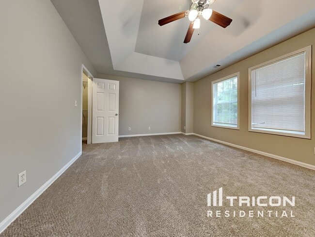 Building Photo - 3362 Kittery Dr SW