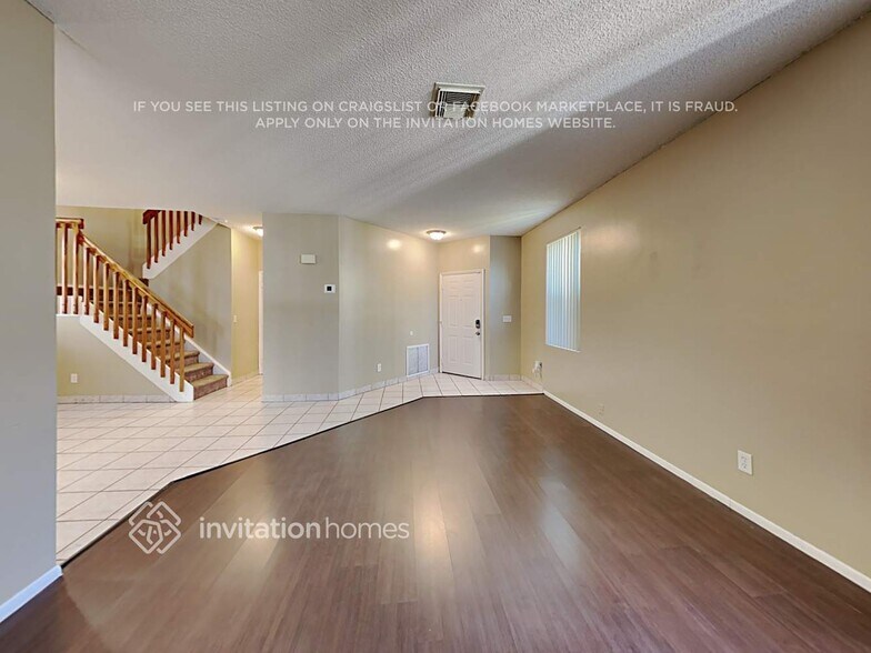 Building Photo - 2121 NW 184th Way