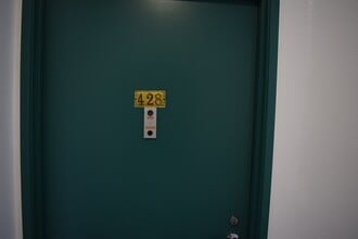 Building Photo - 444 S Occidental Blvd