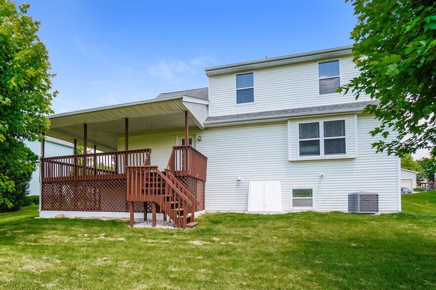 Building Photo - 486 Rambling Brook Dr