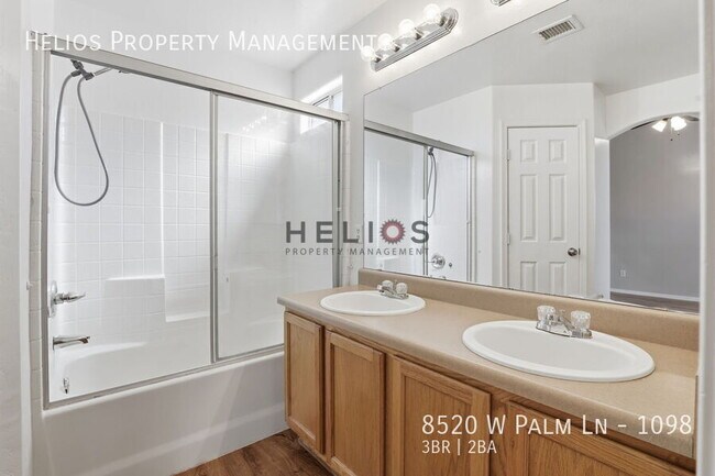 Building Photo - 8520 W Palm Ln