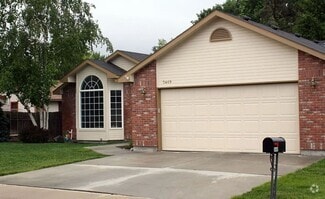 Building Photo - Close to Foothills - State St.