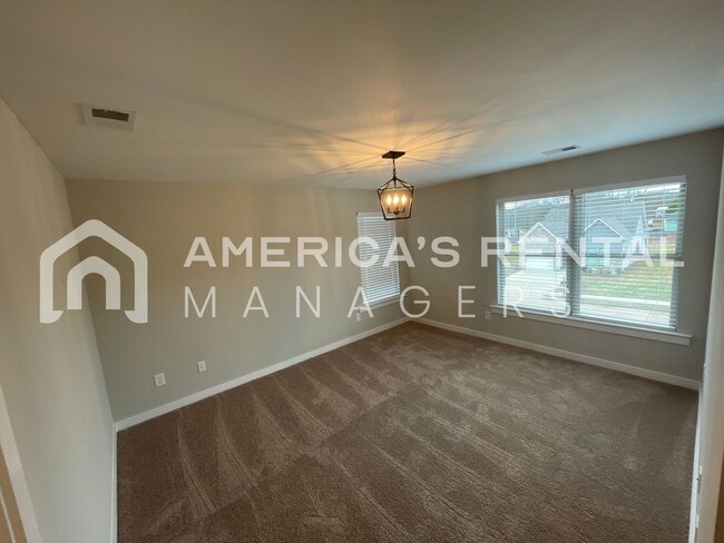 Building Photo - DEPOSIT PENDING! Home for Rent in Oak Grove, AL!!! Available to View Now!