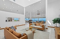 Building Photo - 3208 Bay Dr