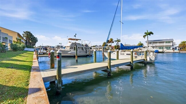 Building Photo - 318 Windrush Blvd