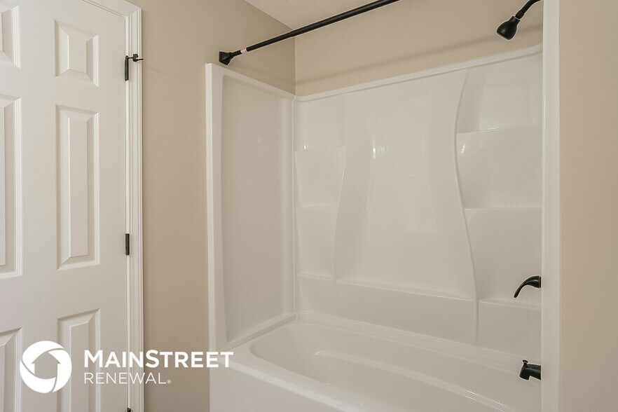 Building Photo - 181 Hale Haven Dr