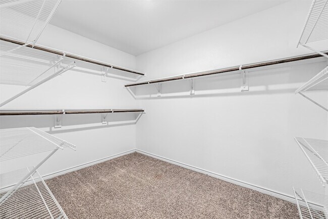 Building Photo - 134 Longhorn Pass