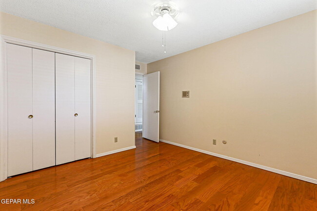 Building Photo - 9000 McCabe Dr