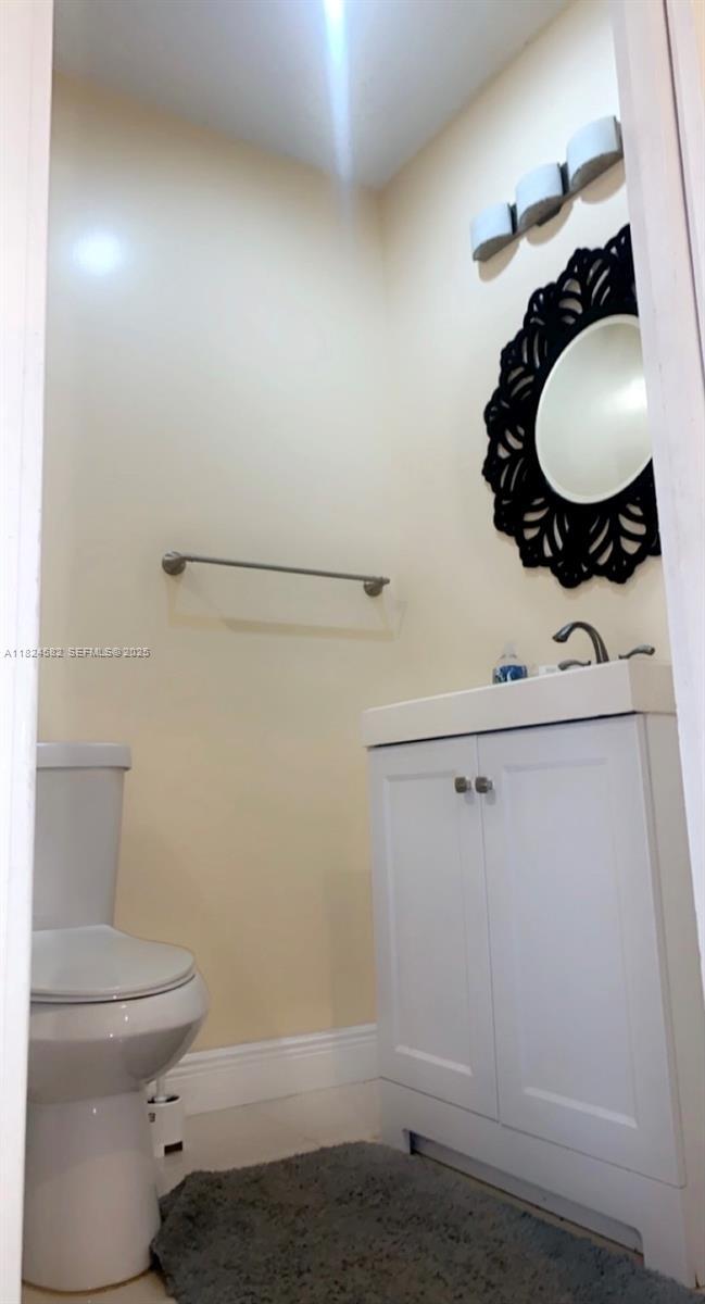 Building Photo - 10261 NW 24th Ct