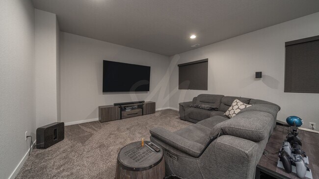 Building Photo - Four Bedroom Rancher in Greenways at Sand Creek