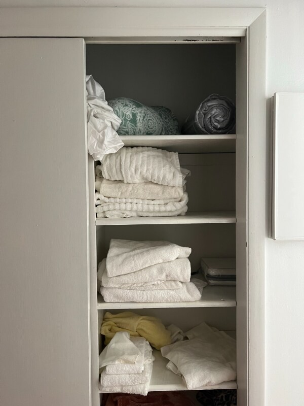 Building Photo - 3411 S Howell Ave