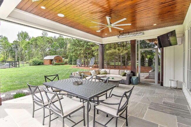 Building Photo - One of the Finest Fully-Furnished Luxury Estates in Marvin, "Architectural Digest" Caliber, for t...