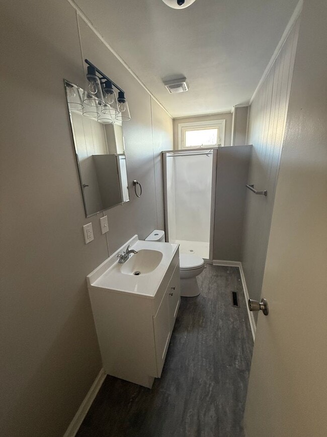 Building Photo - **COMING SOON!** 5 bedroom 2 Full bathroom home in Carlisle PA!