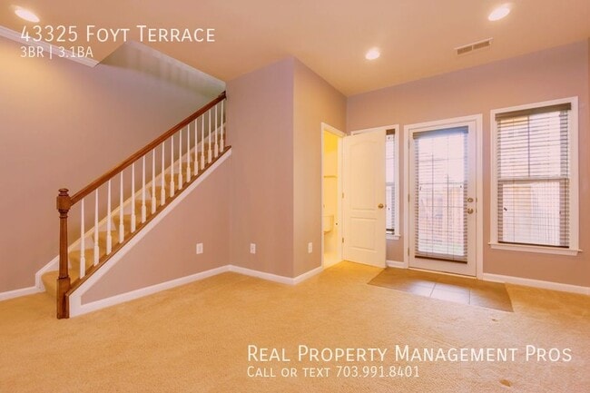 Building Photo - 43325 Foyt Terrace
