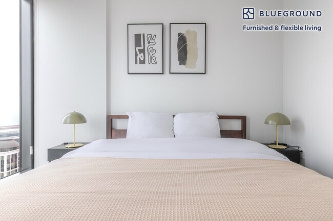 Building Photo - 1210 S Indiana Ave