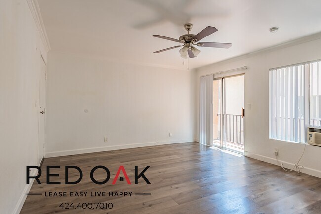 Primary Photo - 4069 Oakwood Ave