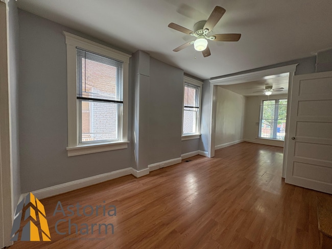 Building Photo - Charming 3-Bedroom with Natural Light, Har...