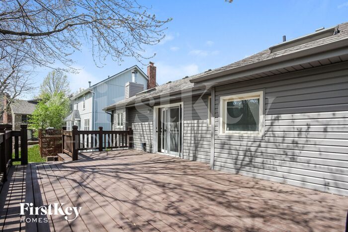 Building Photo - 8321 N Highland Ave