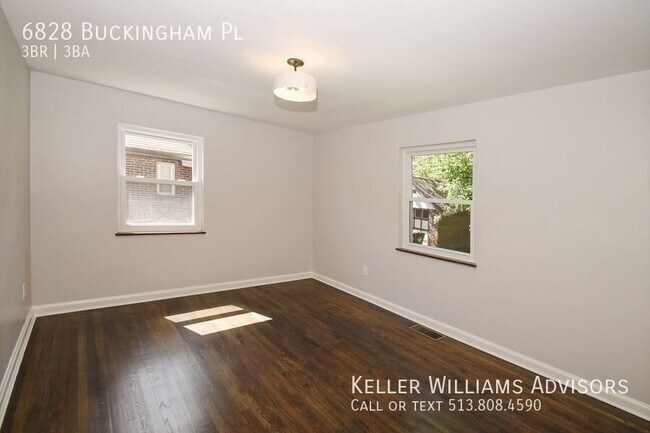 Building Photo - 6828 Buckingham Pl