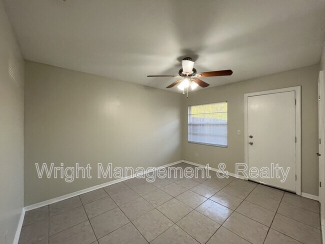 Building Photo - 505 S Westland Ave