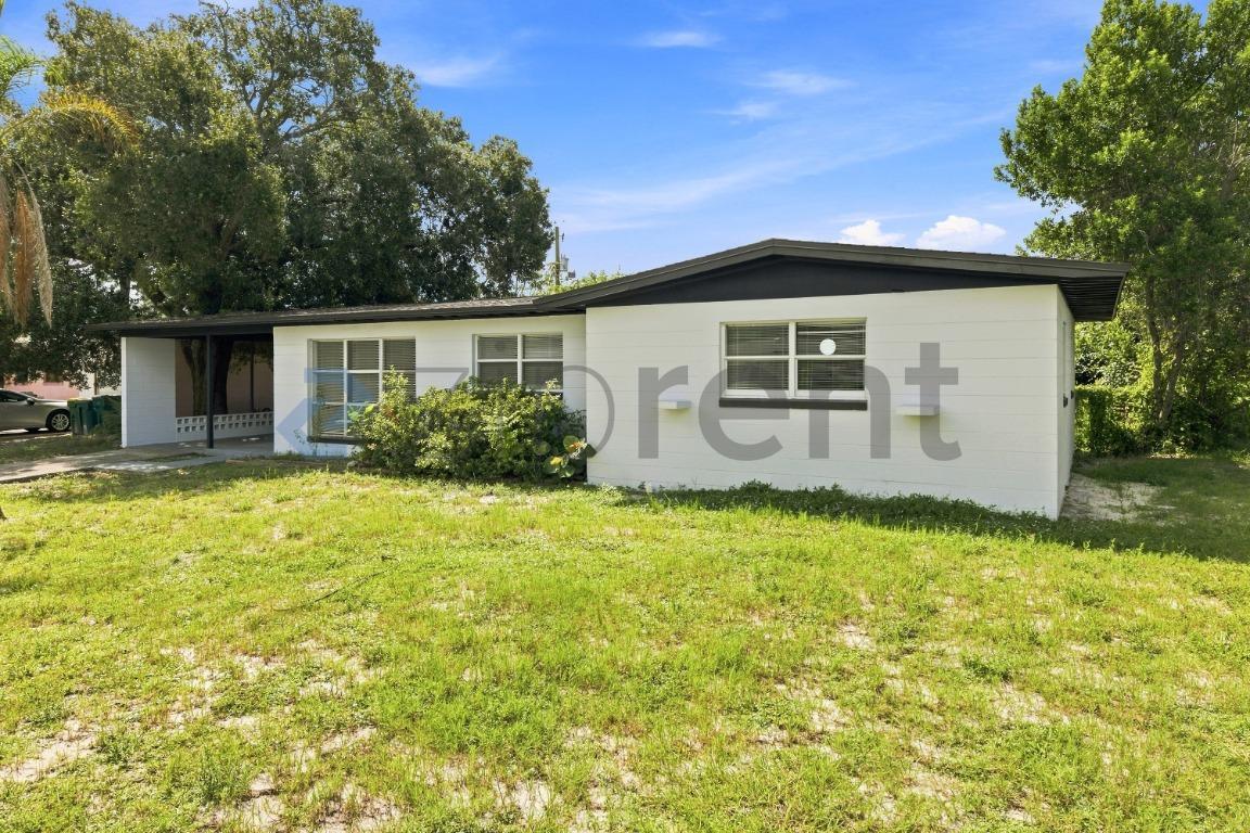 Building Photo - Unit