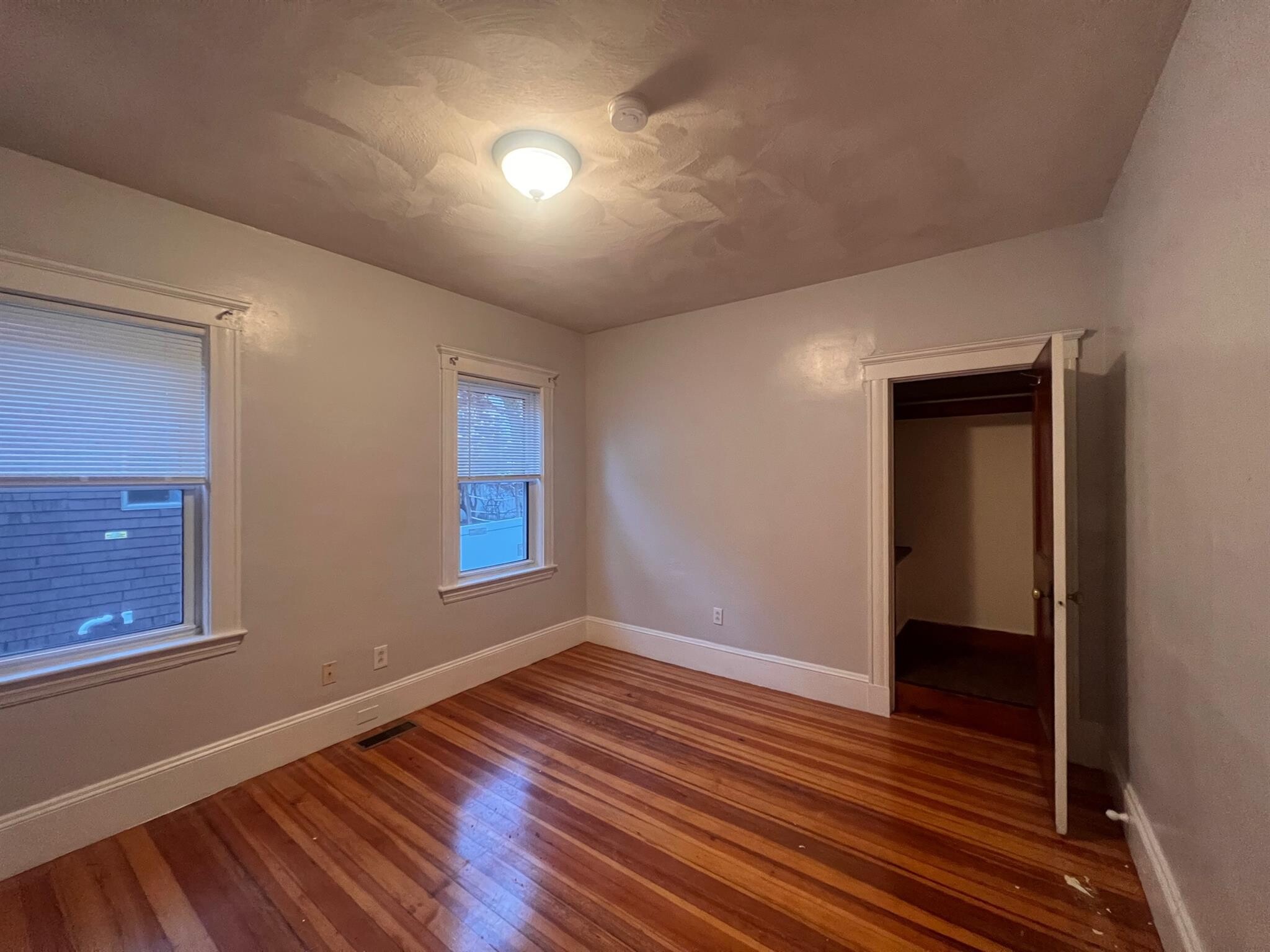 Building Photo - 110 W Quincy St