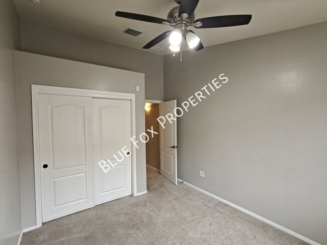 Building Photo - 12232 N Sora Pl