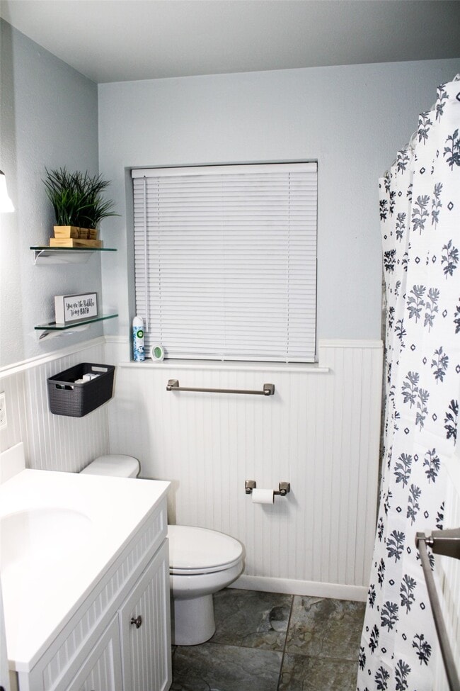 Building Photo - 8910 Greiner Dr