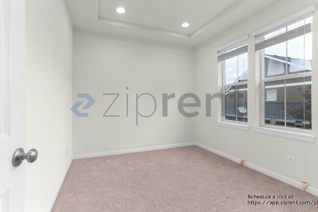 Building Photo - 5070 Wesley Ave SE