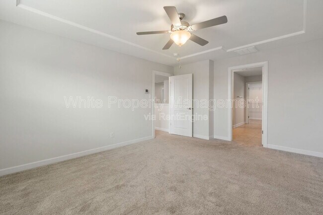 Building Photo - 4962 Durneigh Dr