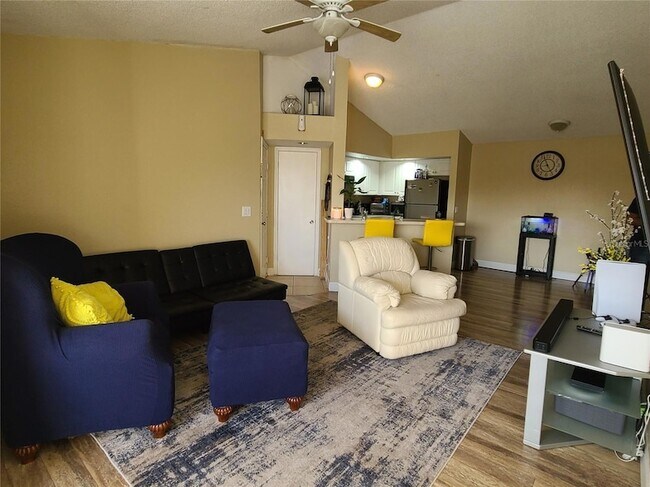 Building Photo - 4630 Commander Dr