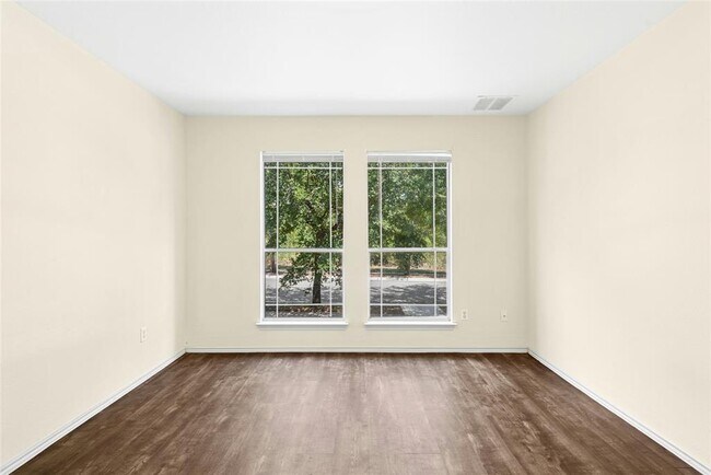 Building Photo - 17912 Great Basin Ave