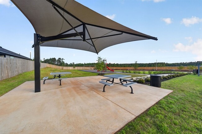 Building Photo - 12239 Shield Crest Ct