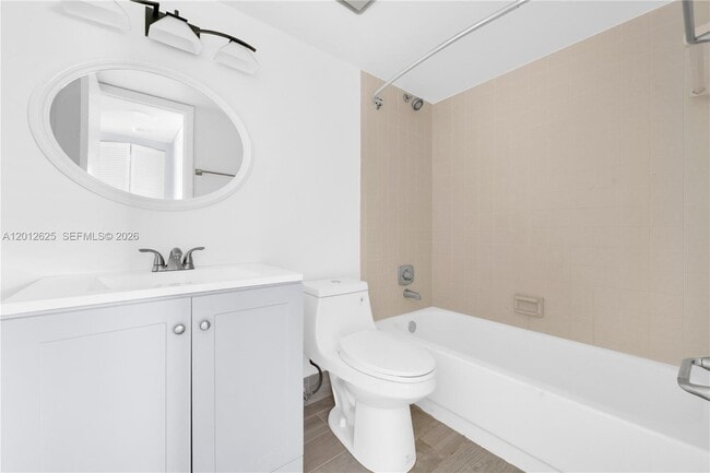Building Photo - 3050 NW 42nd Ave