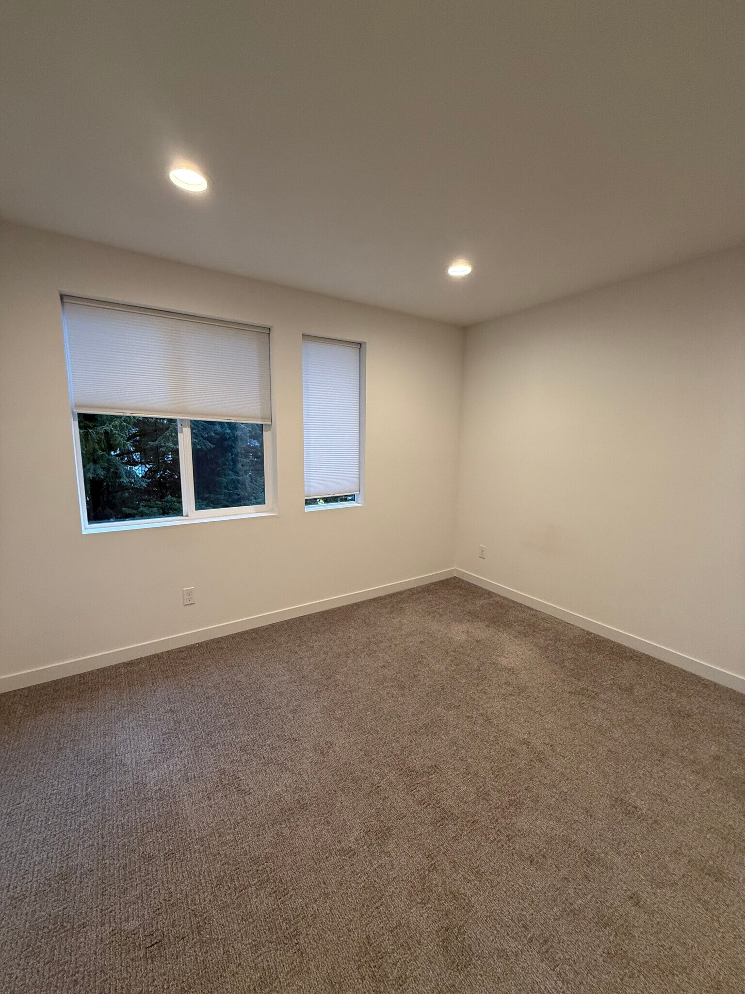 Building Photo - 2168 N 185th St