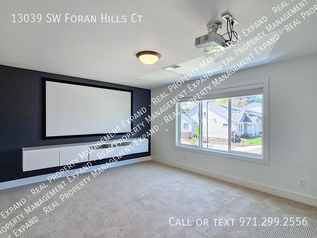 Building Photo - 13039 SW Foran Hills Ct