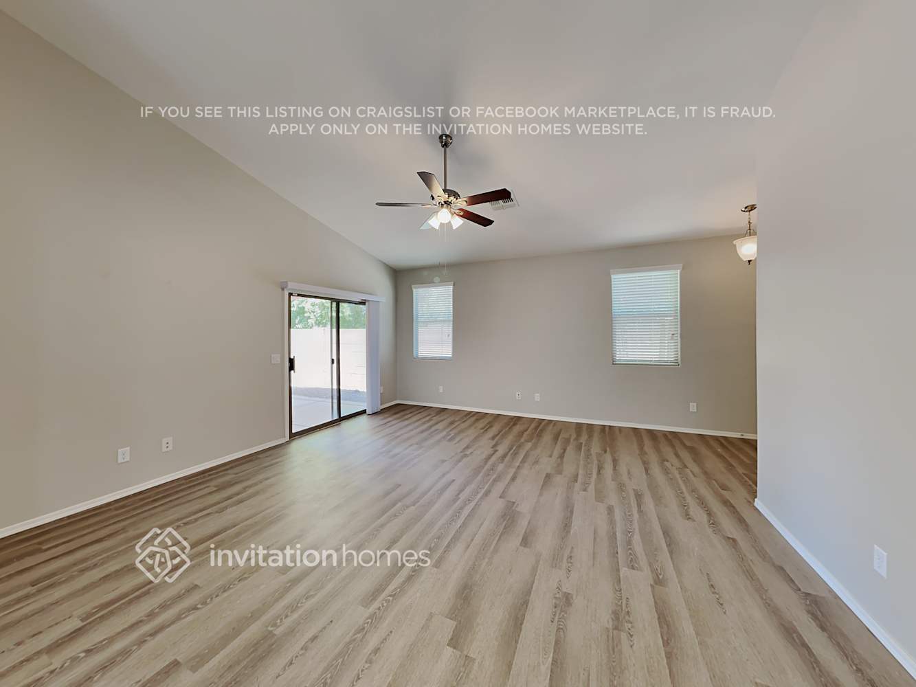 Building Photo - 6428 S 37th Ln