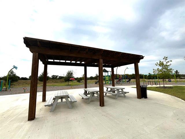 Building Photo - 1224 Water Canna Dr