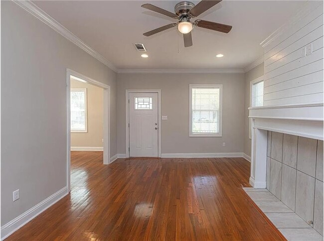 Building Photo - 3424 Northview Dr