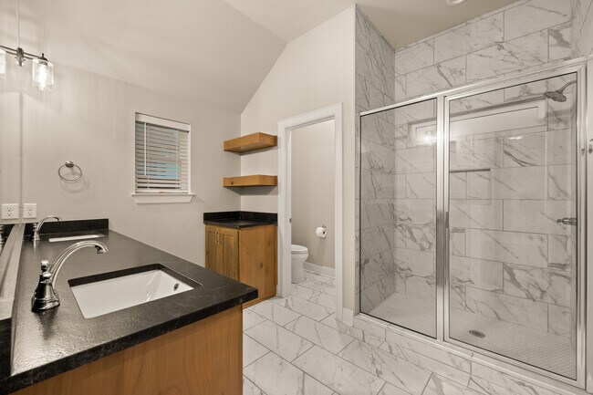Building Photo - 1664 Legacy Dr