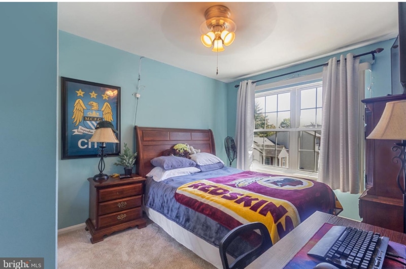Building Photo - 10230 Faire Commons Ct