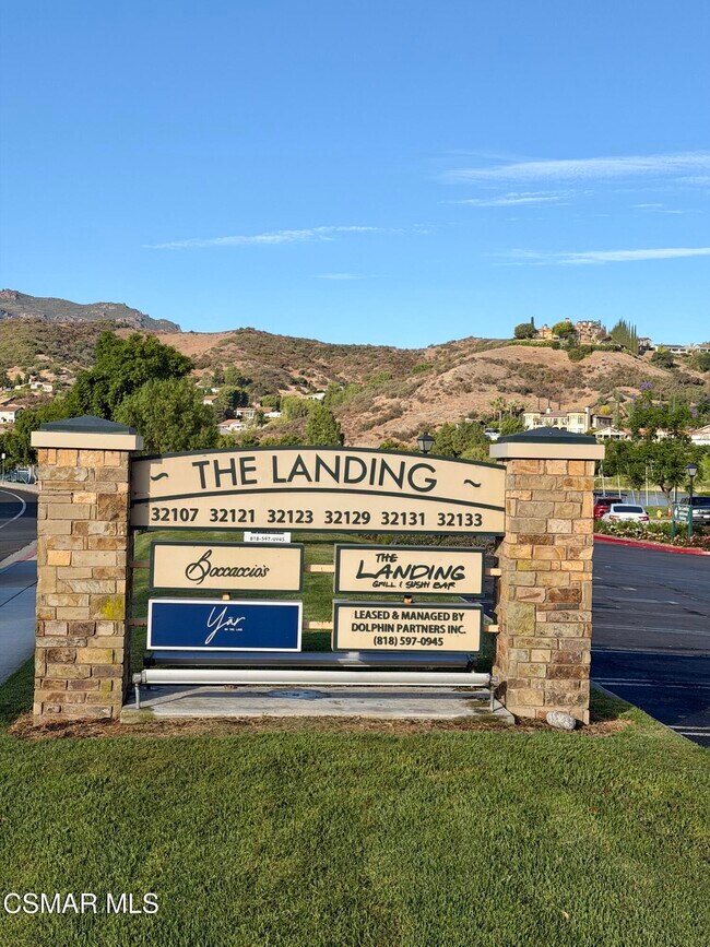 Building Photo - 3627 Summershore Ln