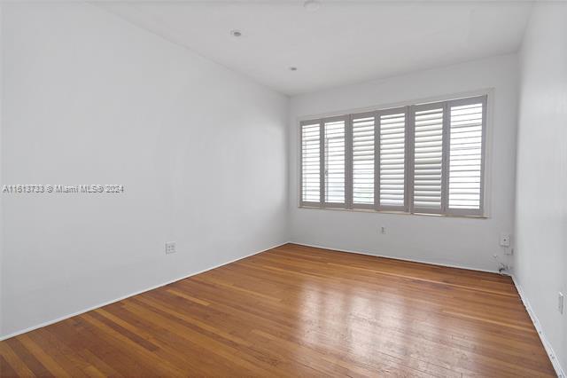 Building Photo - 817 Lenox Ave.