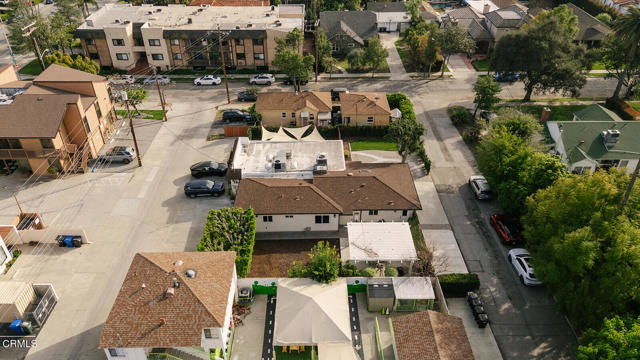 Building Photo - 2506 Weston Pl